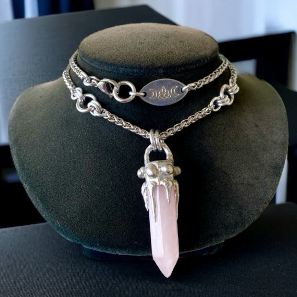Natural Rose quartz crystal gemstone boho goth stone  charm necklace - Picture 3 of 14